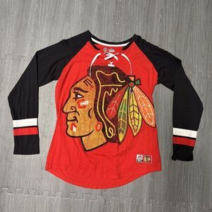 Women's Chicago Blackhawks Lace Up‎ NHL Long Sleeve Shirt (X-Large)